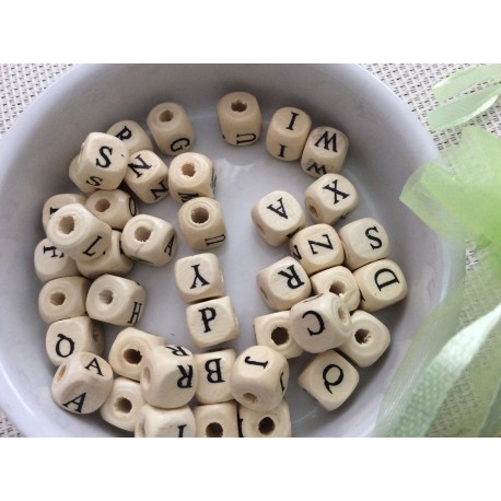 Perles cubes alphabet en bois