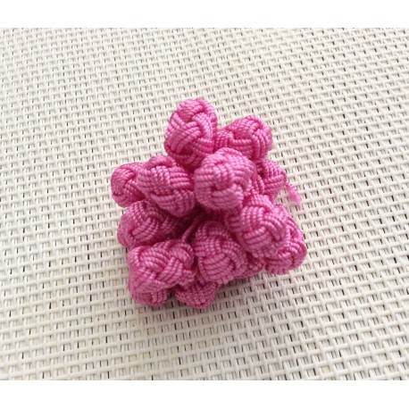 Perles boutons en soie végétale rose