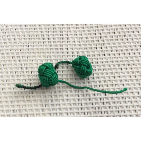 Perles boutons en soie végétale rose