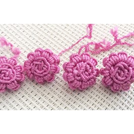 Perles fleurs Roses en fil de soie 2
