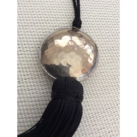 Pompon porte clé et sa perle ronde 2