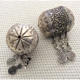 Grande Perle tube en métal et breloques 2