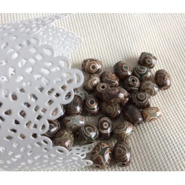 Perles tibétaines Dzi en agate 2