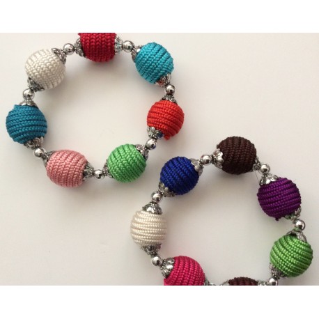 Bracelet en perles multicolores Bracelet en perles multicolores