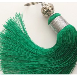 Pompon en Soie Verte grand modèle