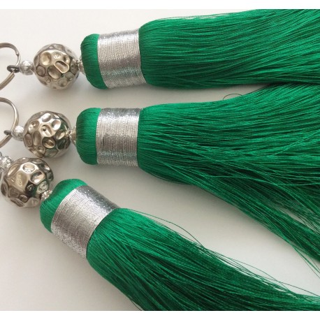 Pompon en Soie Verte grand modèle