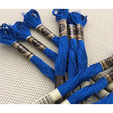 10 Echevettes de fils métalliques bleues