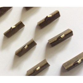 50 Griffes fermoirs couleur bronze