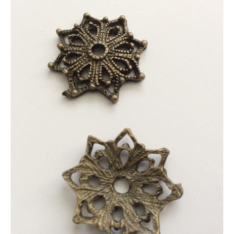 10 calottes coupelles fleurs étoilées