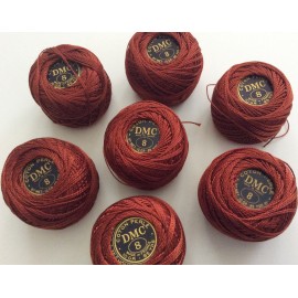 Bobine de fil en coton perlé rouge cuivré 2