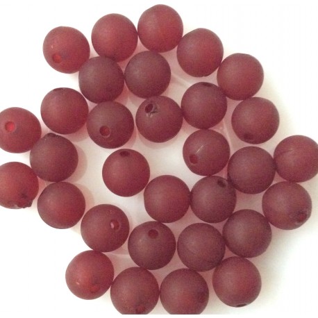 Perles rondes couleur bordeaux  en résine