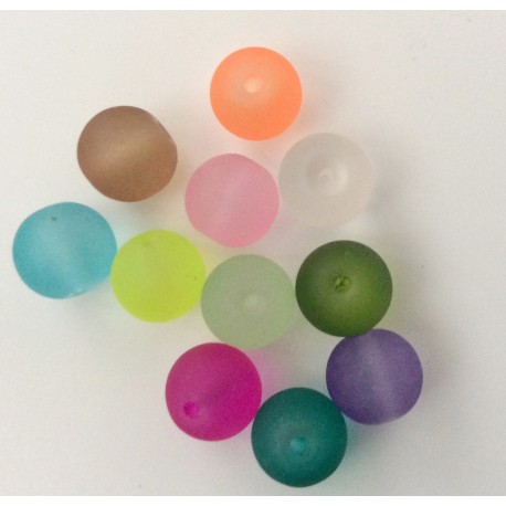 Perles en verre mat aux couleurs mixées