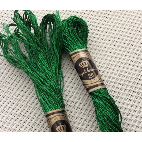 Echevettes de fils métalliques verts