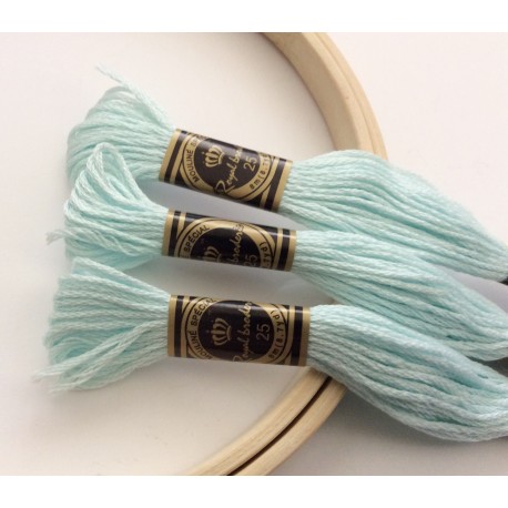 Fil à broder en coton Bleu Ciel