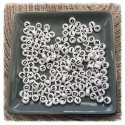 Perles alphabet version noires et blanches