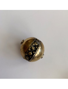 Perle ronde en métal cuivré 2