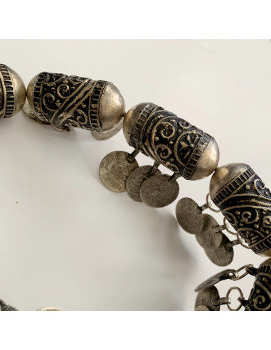 Perle en métal à breloques