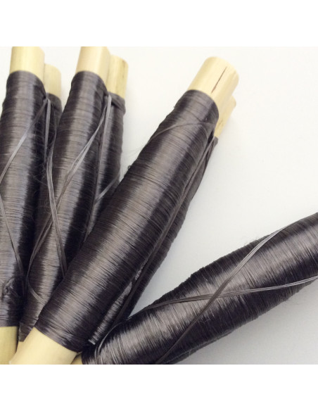 2 bobines de fils en soie sabra gris ardoise