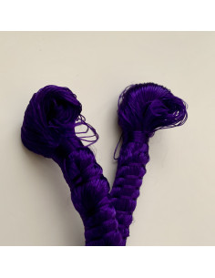 Echeveau de fil en soie...