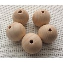 5 perles rondes en bois naturel