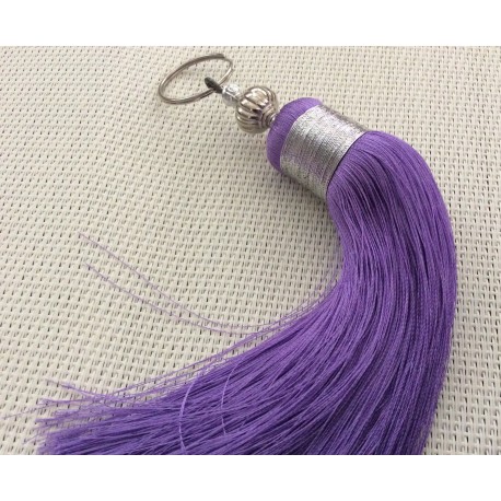Pompon en soie de couleur Violette