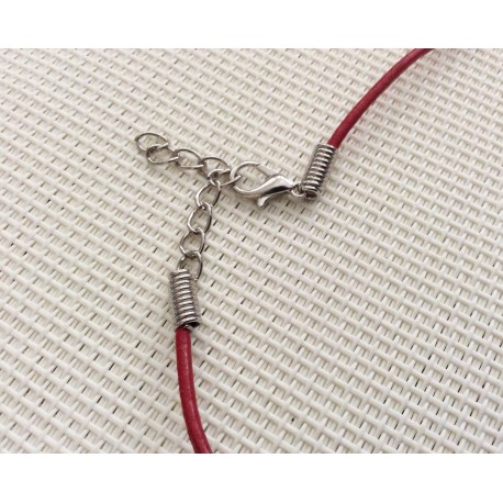 Cordon rouge en cuir pour bijoux Cordon rouge en cuir pour bijoux