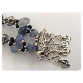 Collier marocain avec pendentif original en cadenas 2